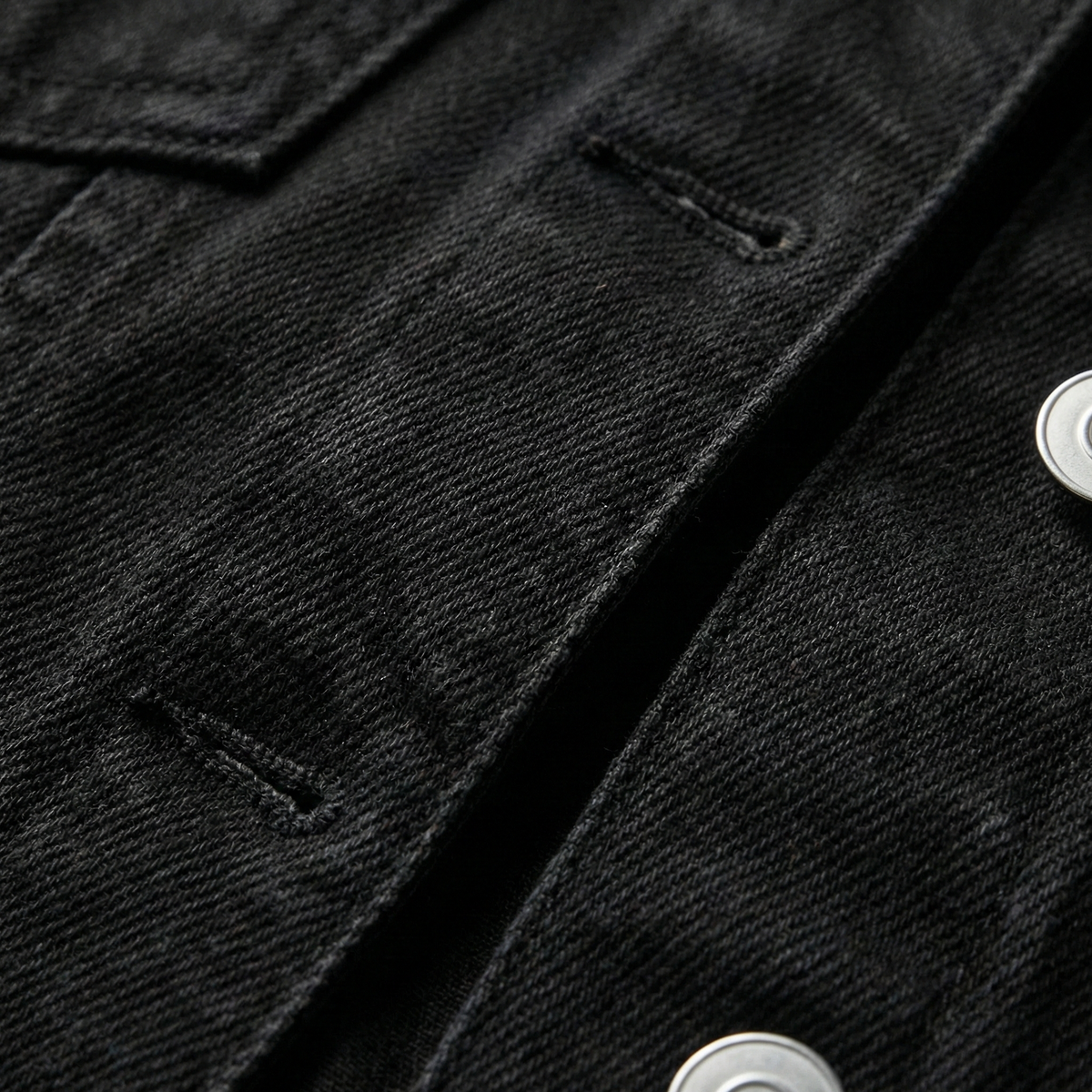 Ramela | Classic Slim Fit Denim Jacket with Sleeves and Pockets