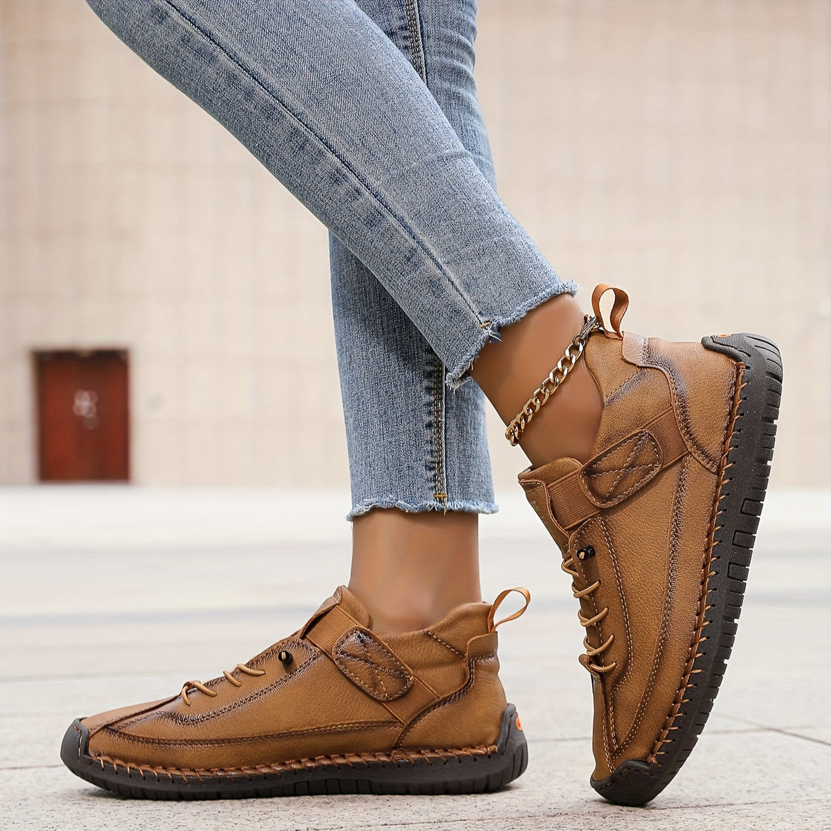 Amara | Comfortable Slip-On Sneakers with Velcro Strap and Cushioned Sole