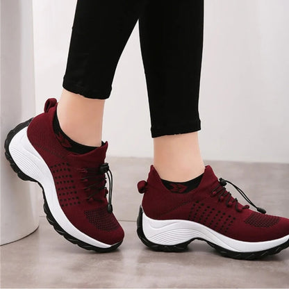 Oaklyn | Light Cushioned Walking Shoes with Flexible Sole