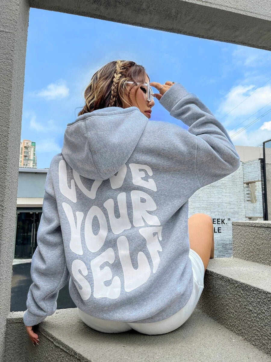 Eleanor | Cozy Relaxed Hoodie with Drawstring Hood and Kangaroo Pocket