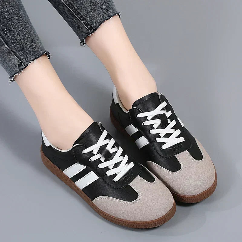 Arden | Minimalist Low Top Sneakers with Breathable Mesh Design