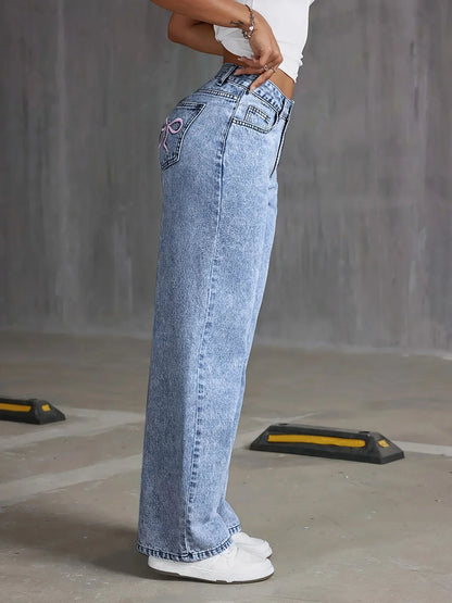 Bel | Relaxed High Waist Wide Leg Jeans with Embroidered Pocket