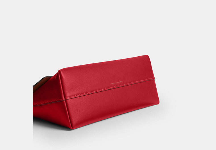 Coach | Chelsea Shoulder Bag 30