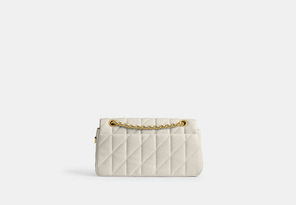 Coach | Shoulder Bag 26 With Pillow Quilting
