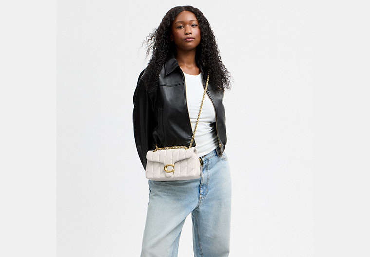 Coach | Shoulder Bag 26 With Pillow Quilting