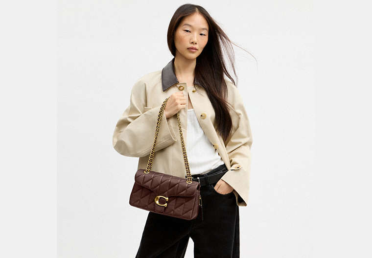 Coach | Shoulder Bag 26 With Pillow Quilting