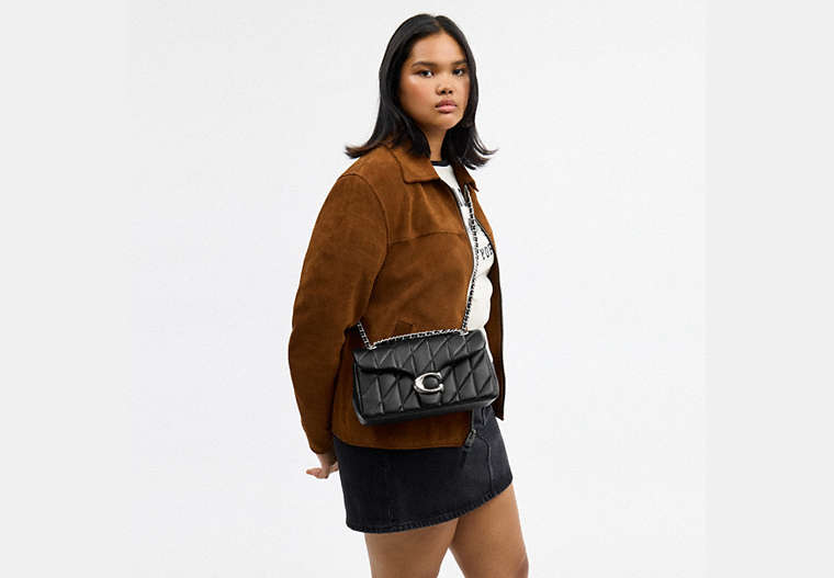 Coach | Shoulder Bag 26 With Pillow Quilting