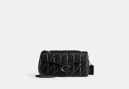 Coach | Shoulder Bag 26 With Pillow Quilting