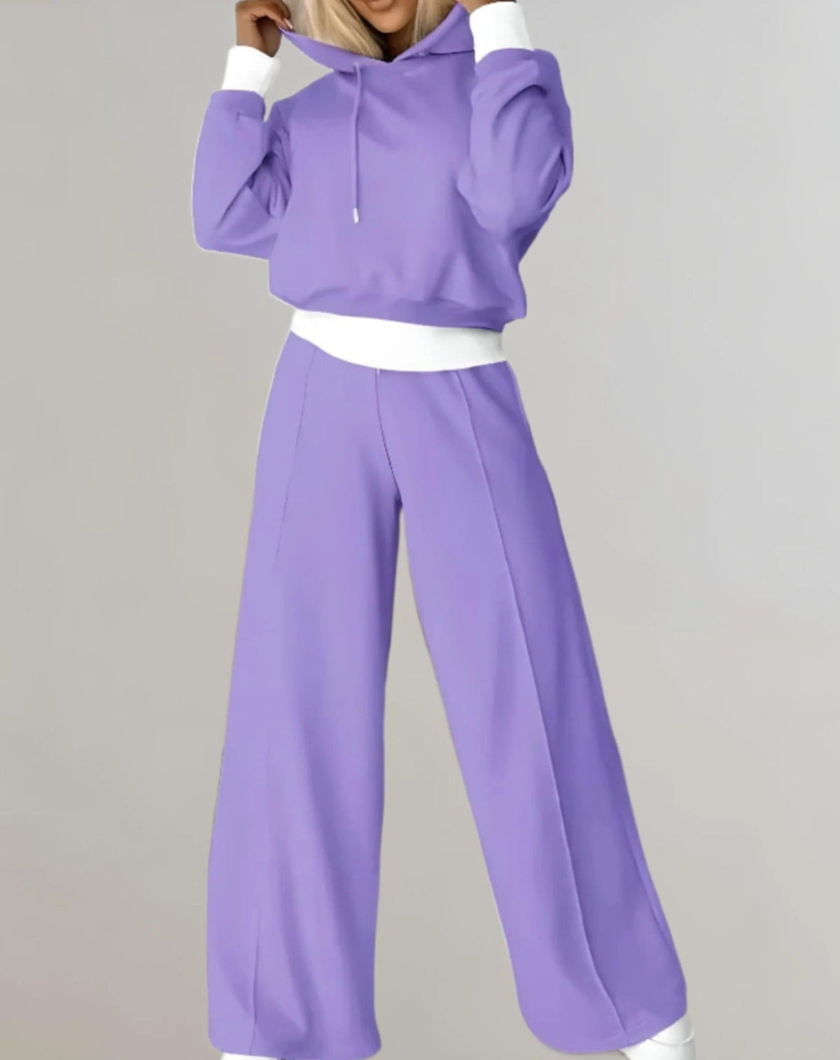 Noelle | Two Piece Matching Set with Cropped Hoodie and Joggers