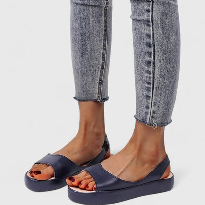 Emrynn | Comfortable Flat Sandals with Cushioned Insole and Heel Strap