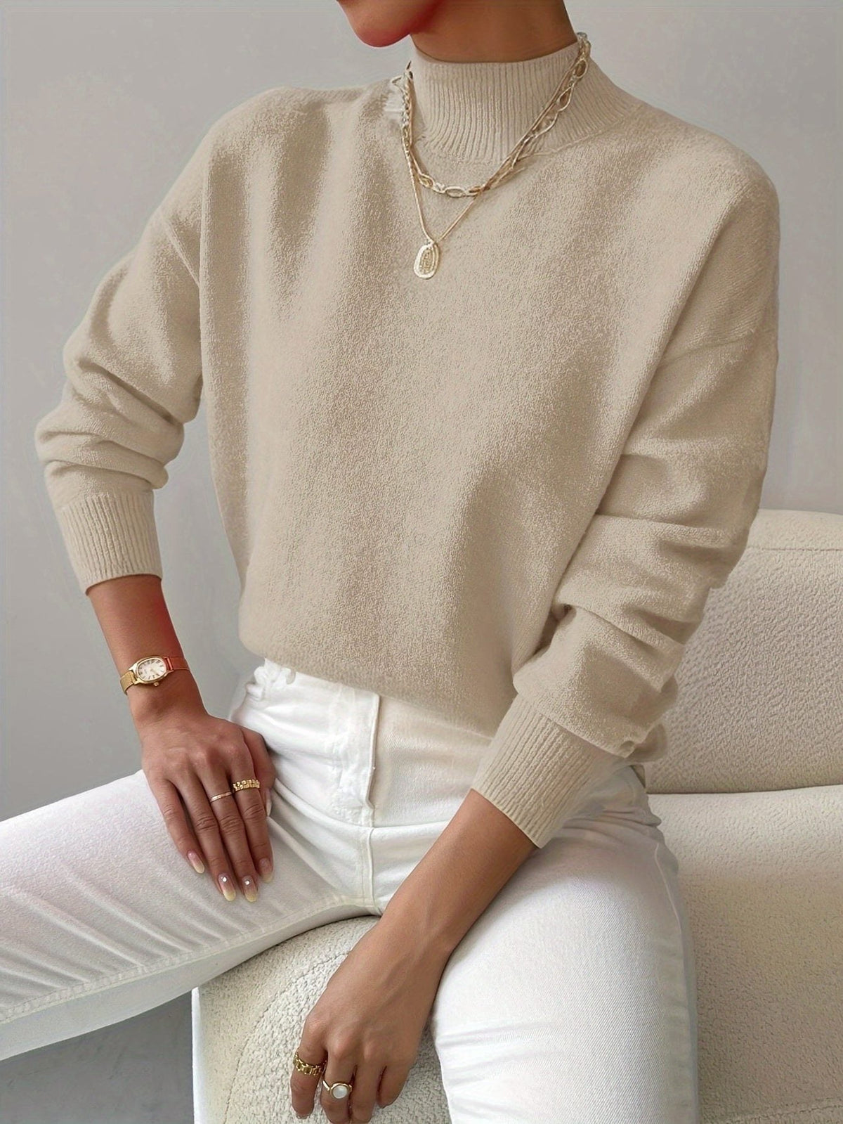 Corinne | Elegant Ribbed Knit Turtleneck Sweater with Fitted Body